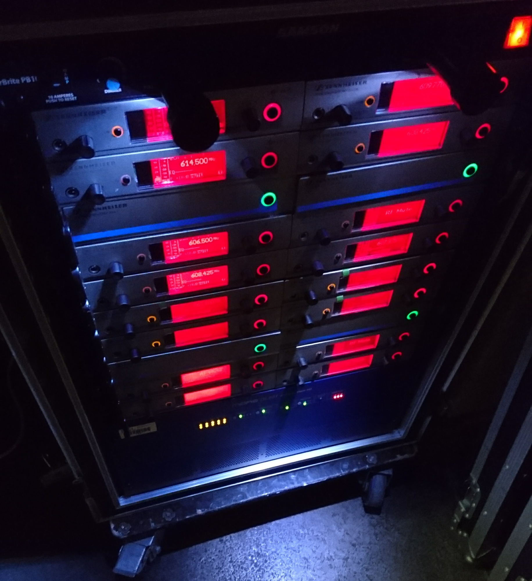 Radio Mic Rack(Cropped)
